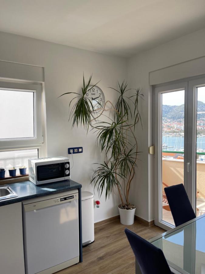 Apartment Trogir City Esterno foto