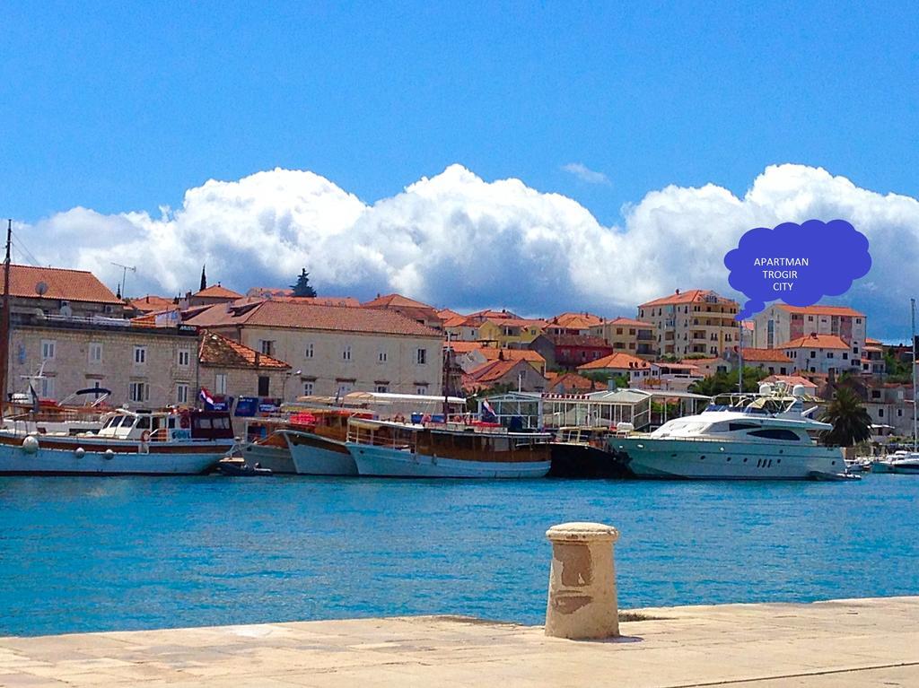 Apartment Trogir City Esterno foto