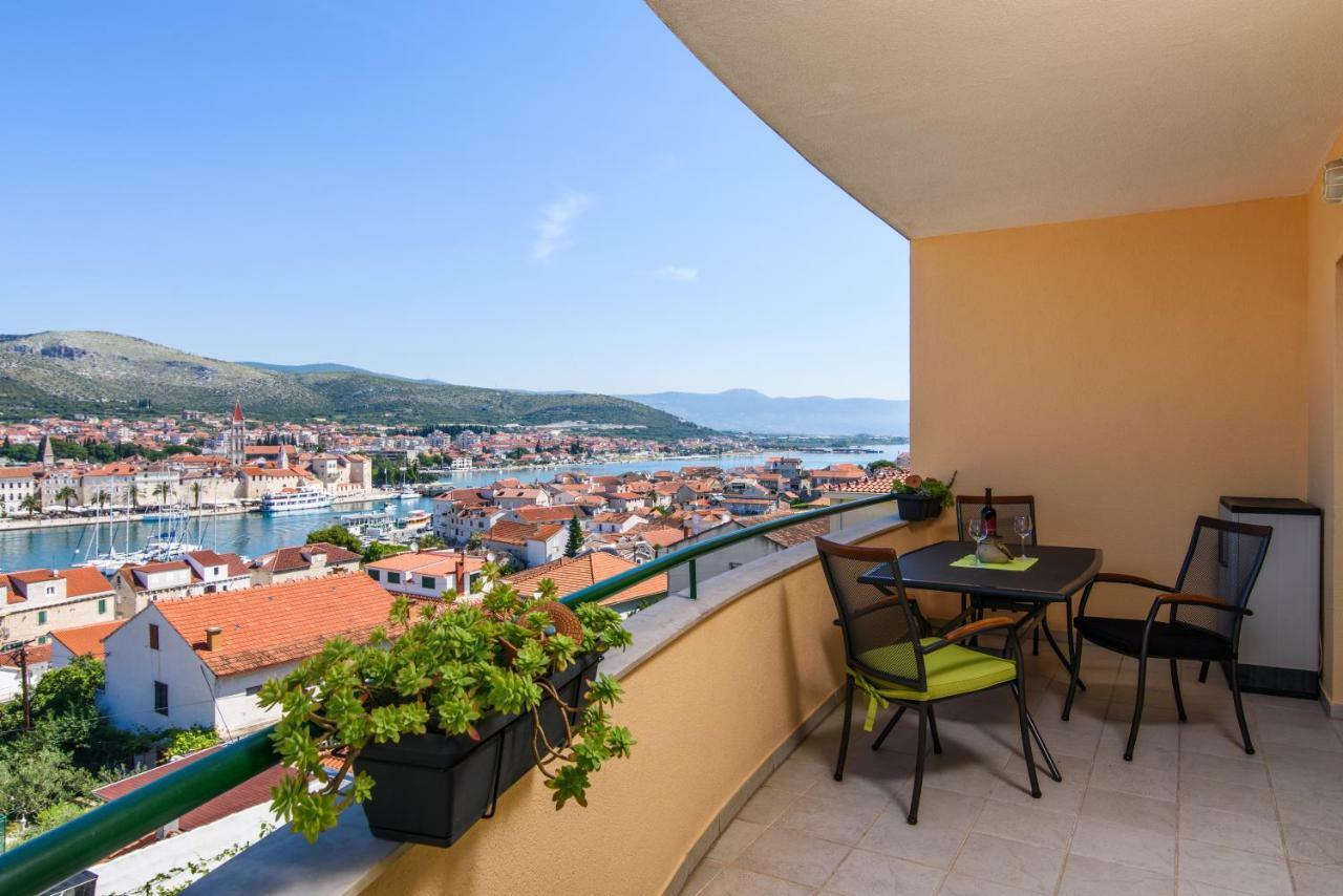 Apartment Trogir City Esterno foto