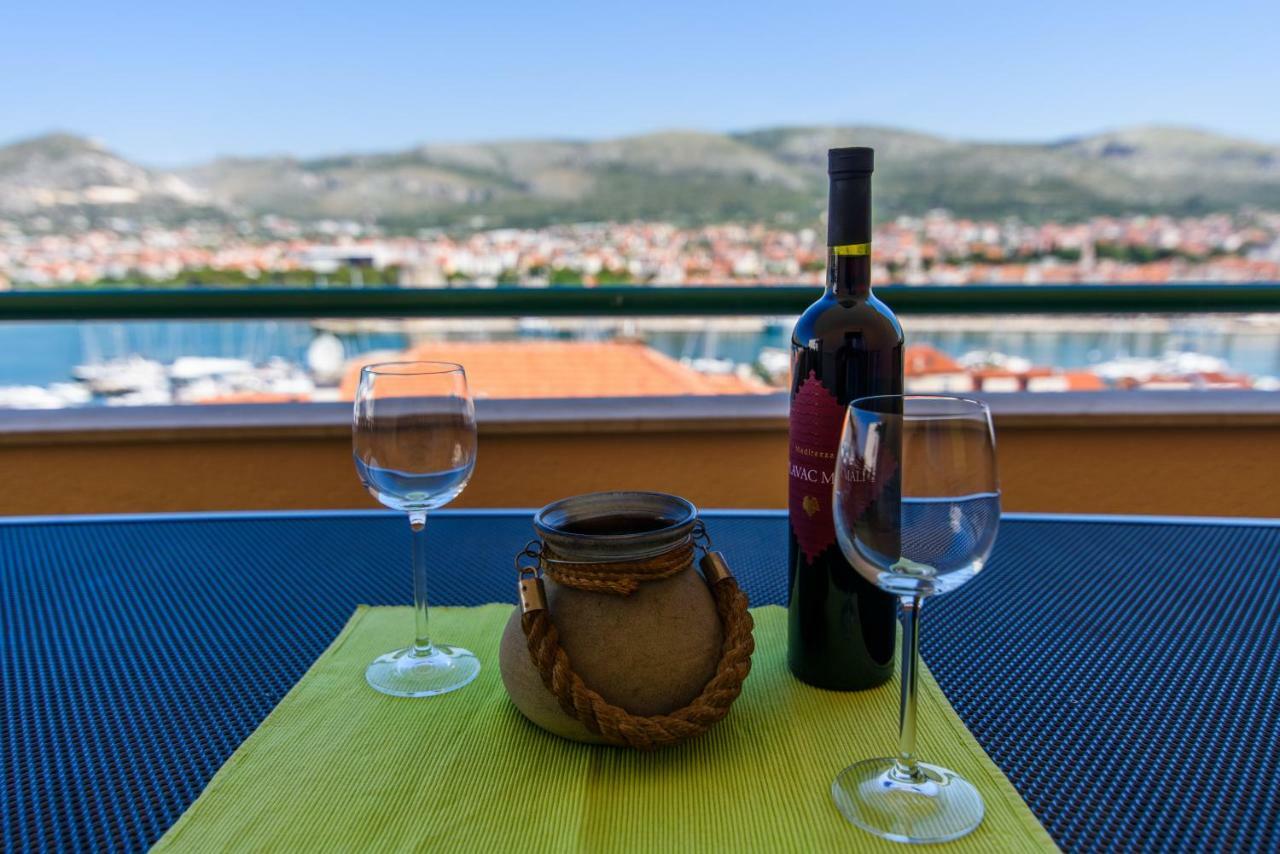 Apartment Trogir City Esterno foto